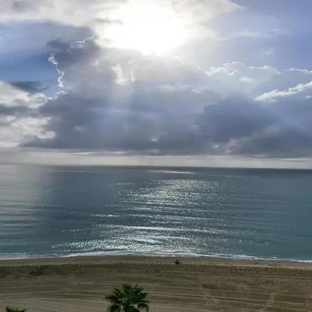 In By Mediterranean * フエンヒロラ